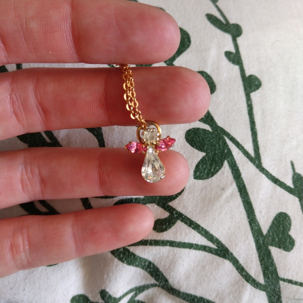 Angel necklace